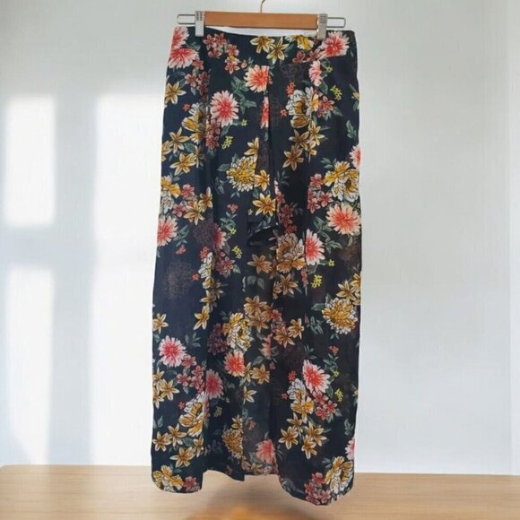 Live 4 Truth Pants - Live 4 Truth Shorts W/overlay maxi Women's Size L Black Floral Pattern NWT